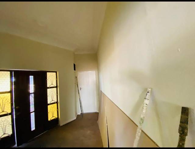 5 BEDROOM HOUSE FOR SALE IN JEPPESTOWN